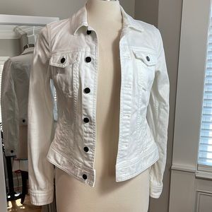 Talbots NWOT  Sz S  White jean jacket never worn. Pockets are still stitched.